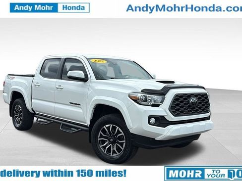 Used 2022 Toyota Tacoma TRD Sport image 1
