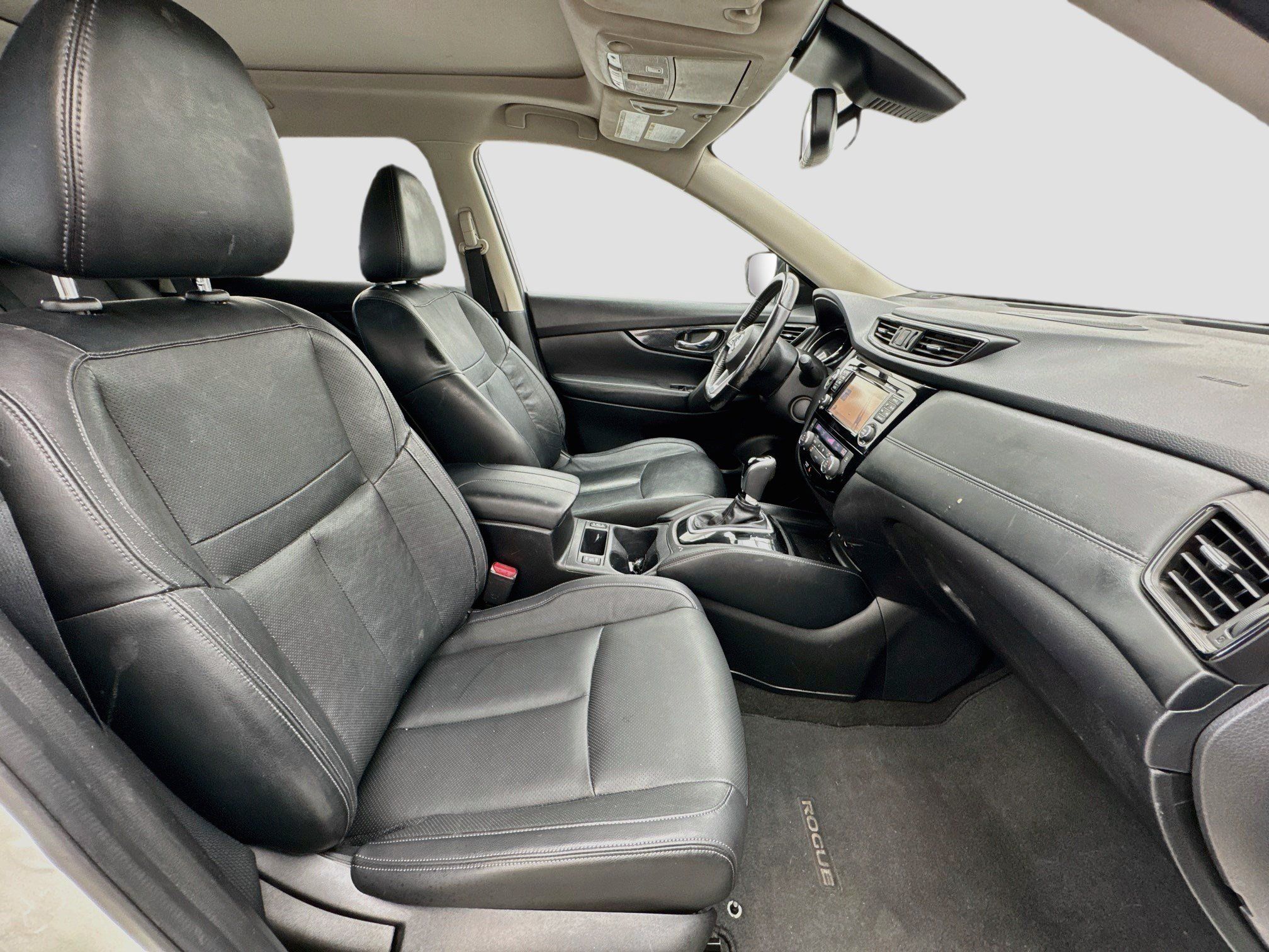 Used 2017 Nissan Rogue SL w/ SL Premium Package FWD image 20