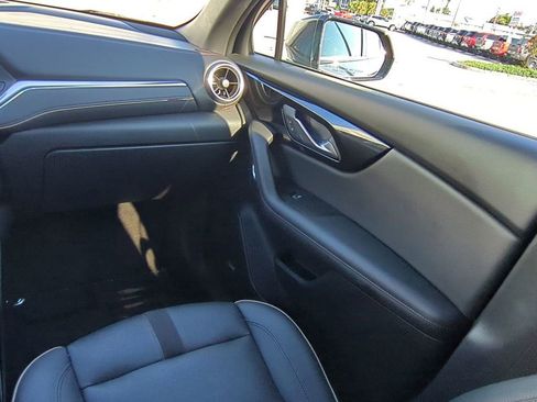 Used 2022 Chevrolet Blazer Premier w/ Enhanced Convenience Package image 17