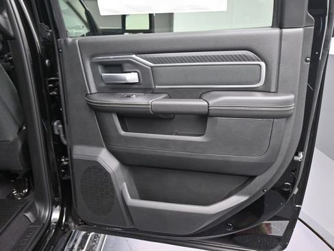 New 2025 RAM 2500 Big Horn AWD/4WD image 24