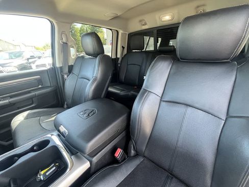 Used 2018 RAM 2500 Laramie w/ Sport Appearance Group AWD/4WD image 24