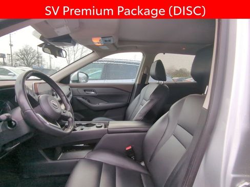 Used 2023 Nissan Rogue SV w/ SV Premium Package image 6