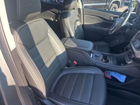 Used 2023 GMC Acadia Denali w/ Trailering Package image 11