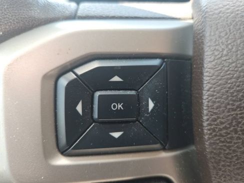 Used 2018 Ford F150 Lariat AWD/4WD image 44