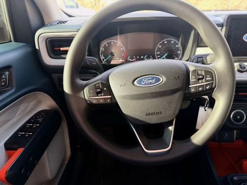 Used 2022 Ford Maverick XLT w/ Equipment Group 300A Standard image 5