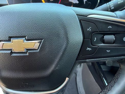 Used 2025 Chevrolet Trax LT w/ Driver Confidence Package FWD image 20