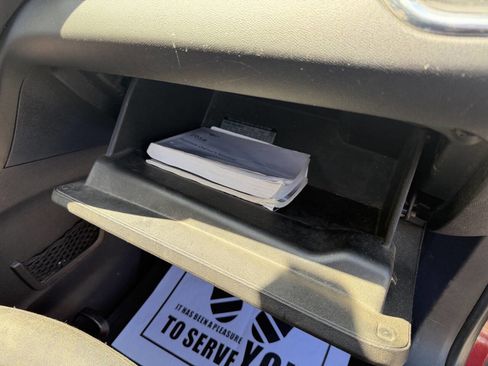 Used 2018 Chevrolet Equinox LT image 22