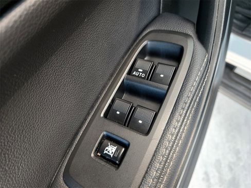 Used 2022 Ford Ranger Lariat w/ Equipment Group 501A High image 32