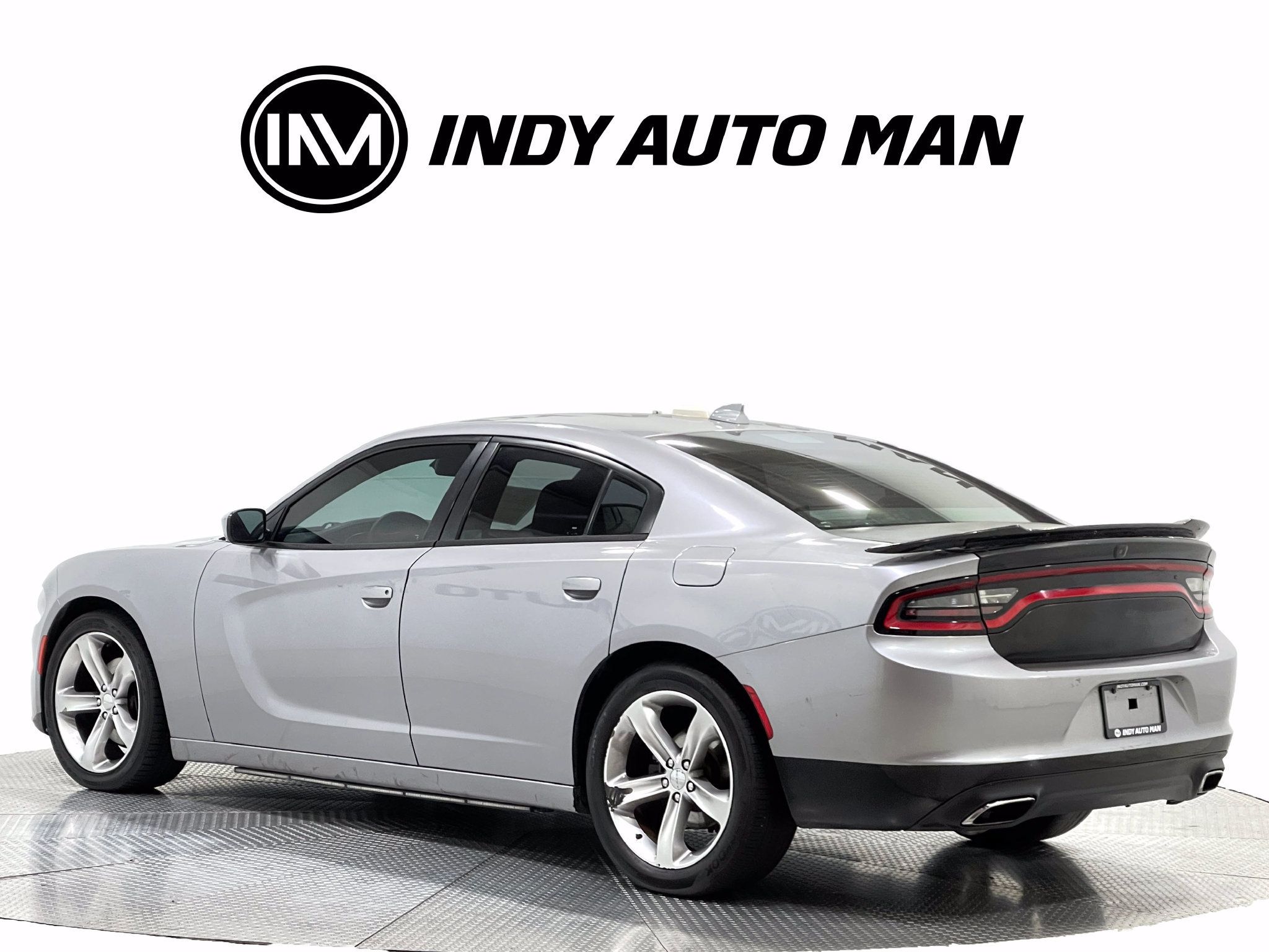 Used 2016 Dodge Charger R/T w/ Navigation & Travel Group RWD image 6