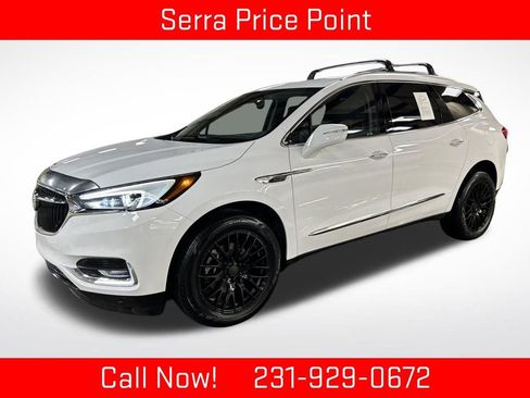Used 2019 Buick Enclave Essence image 1