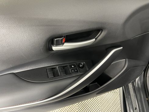 Used 2023 Toyota Corolla SE image 16