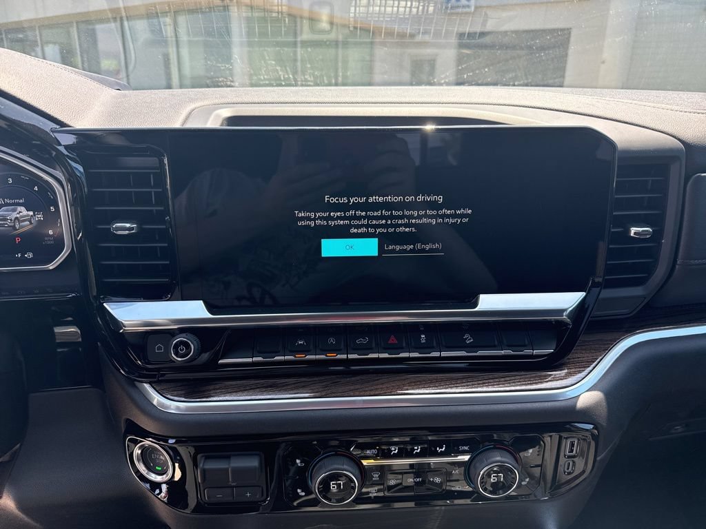 New 2026 Chevrolet Silverado 1500 RST AWD/4WD image 13