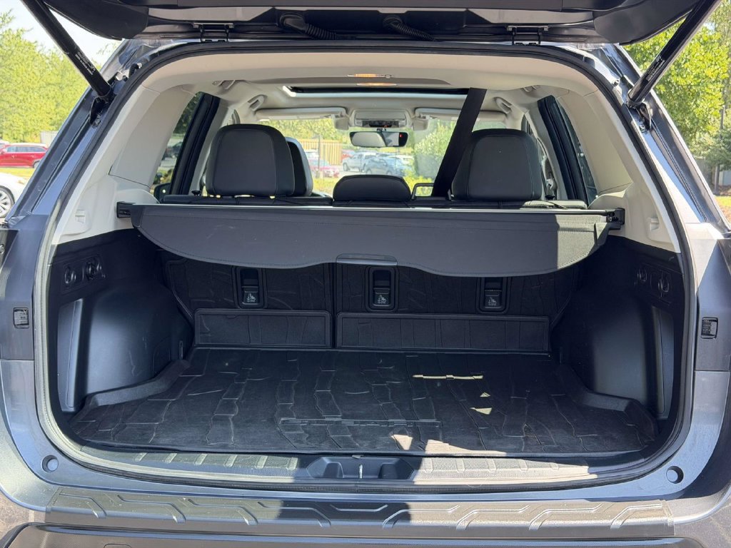 Used 2021 Subaru Forester Limited AWD/4WD image 14