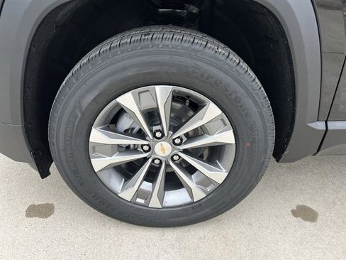 New 2026 Chevrolet Equinox LT w/ Convenience Package II image 33