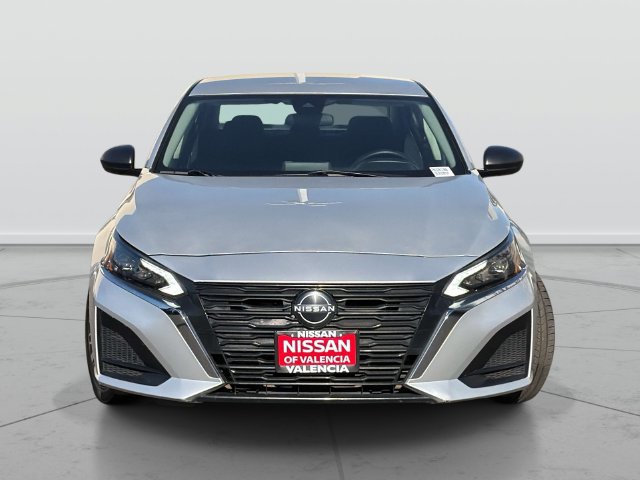 Certified 2024 Nissan Altima 2.5 SV FWD image 2