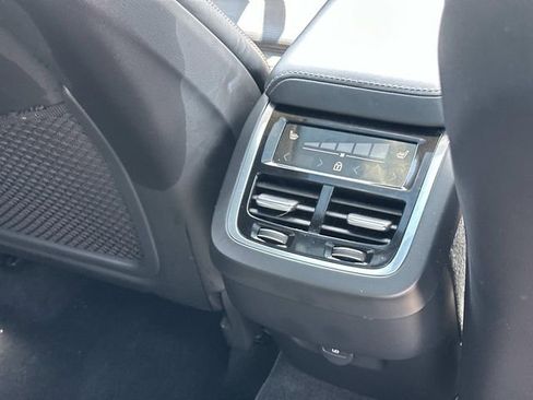 Used 2021 Volvo XC60 T6 Inscription w/ Advanced Package image 14