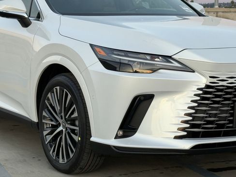 New 2026 Lexus RX 350 RX 350h Premium+ image 4