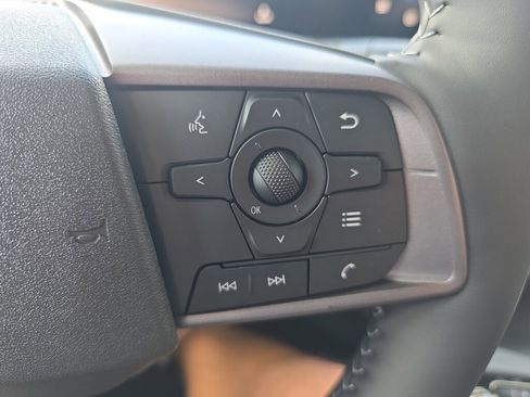 New 2026 Nissan Sentra SV FWD image 9