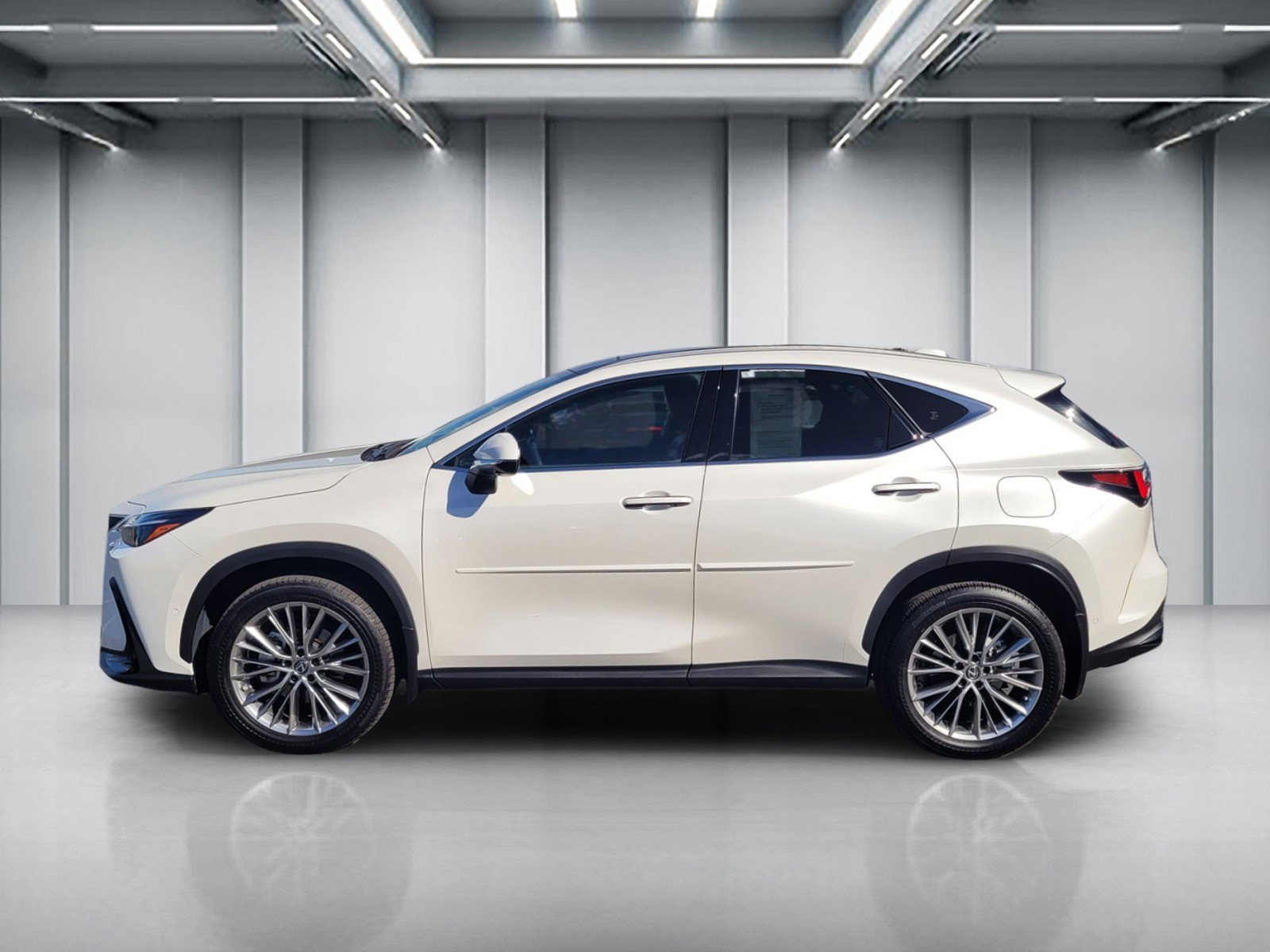 Used 2022 Lexus NX 350h AWD w/ Vision Package image 8