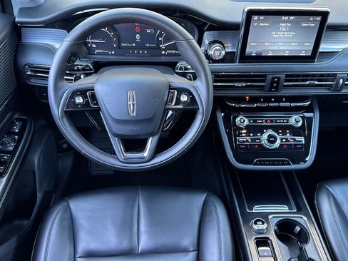 Certified 2022 Lincoln Corsair FWD image 14