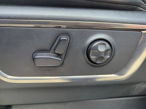 Used 2020 RAM 1500 Limited image 26