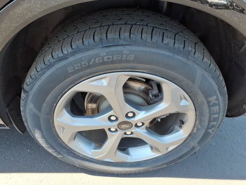 Used 2024 Ford Escape ST-Line w/ Tech Pack #1 AWD/4WD image 21