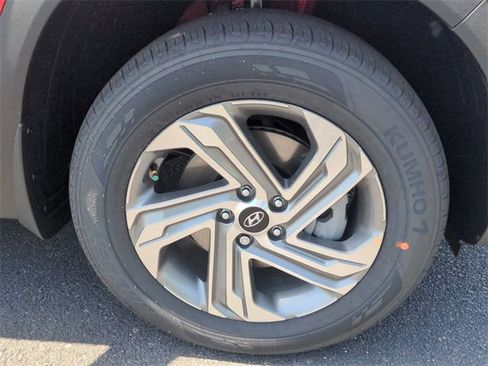 Used 2022 Hyundai Santa Fe SEL w/ Convenience + Premium Package image 10