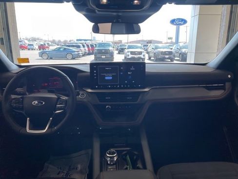 Used 2025 Ford Explorer ST-Line image 24