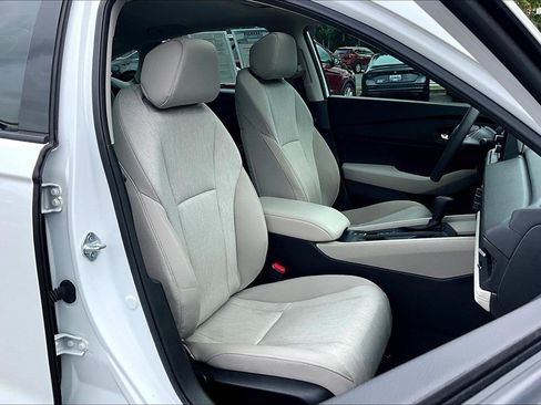 Used 2023 Honda Accord EX image 7