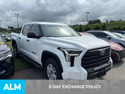 Used 2024 Toyota Tundra SR5 w/ SR5 Convenience Package RWD image 4