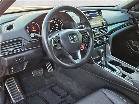 Used 2022 Honda Accord Sport image 10