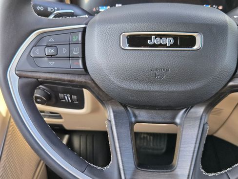 Used 2026 Jeep Grand Cherokee L Limited w/ MOPAR Finishing Package image 21