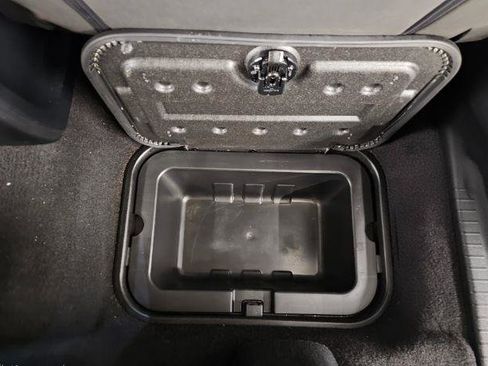Used 2018 Dodge Journey SE w/ Connectivity Group AWD/4WD image 39