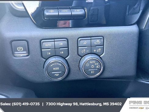 New 2026 Chevrolet Silverado 1500 High Country AWD/4WD image 23