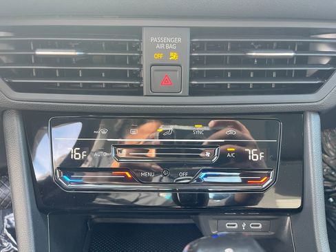 New 2025 Volkswagen Jetta S image 18