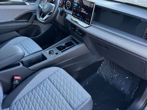 New 2025 Volkswagen Tiguan S image 16