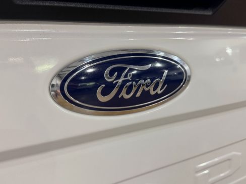 Used 2022 Ford F250 XL w/ STX Appearance Package image 34
