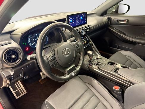 Used 2024 Lexus IS 350 F Sport w/ Navigation Package RWD image 4