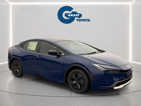 New 2026 Toyota Prius Plug-In Hybrid image 3