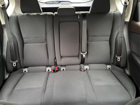 Used 2023 Nissan Rogue S AWD/4WD image 15