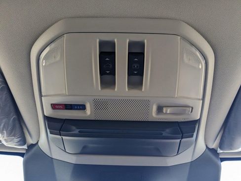 New 2025 Subaru Ascent Limited w/ Popular Package #2 image 23