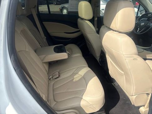 Used 2017 Buick Envision Essence FWD image 7