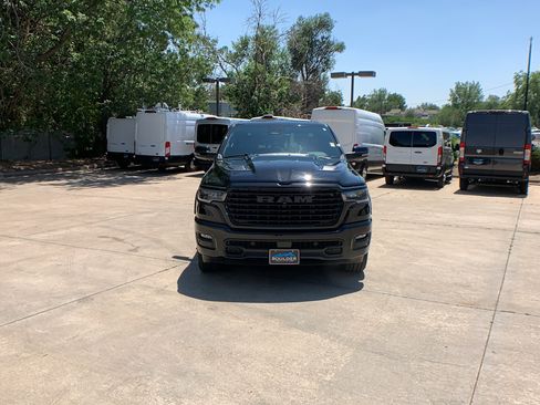 Used 2025 RAM 1500 Laramie AWD/4WD image 8