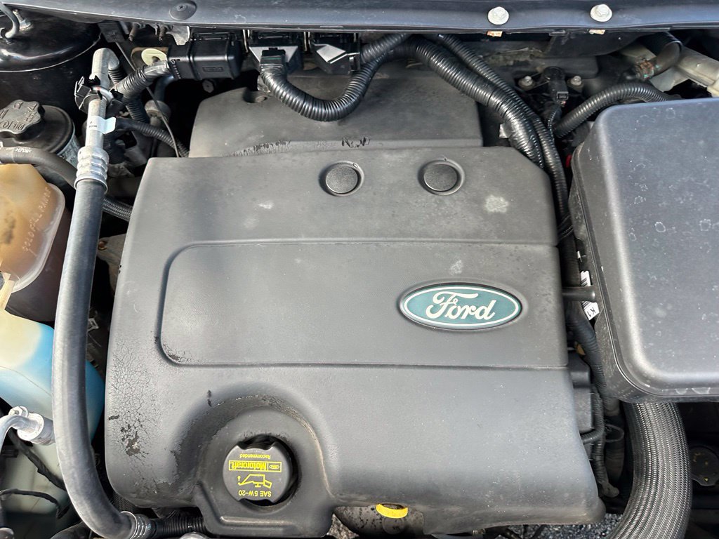 Used 2013 Ford Edge SEL AWD/4WD image 32