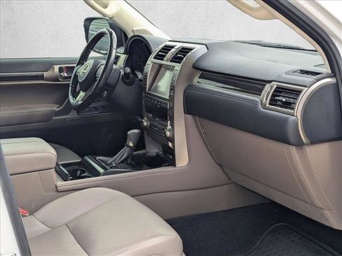 Used 2020 Lexus GX 460 Premium image 24