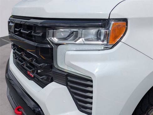 Used 2024 Chevrolet Silverado 1500 LT Trail Boss w/ Convenience Package II AWD/4WD image 30