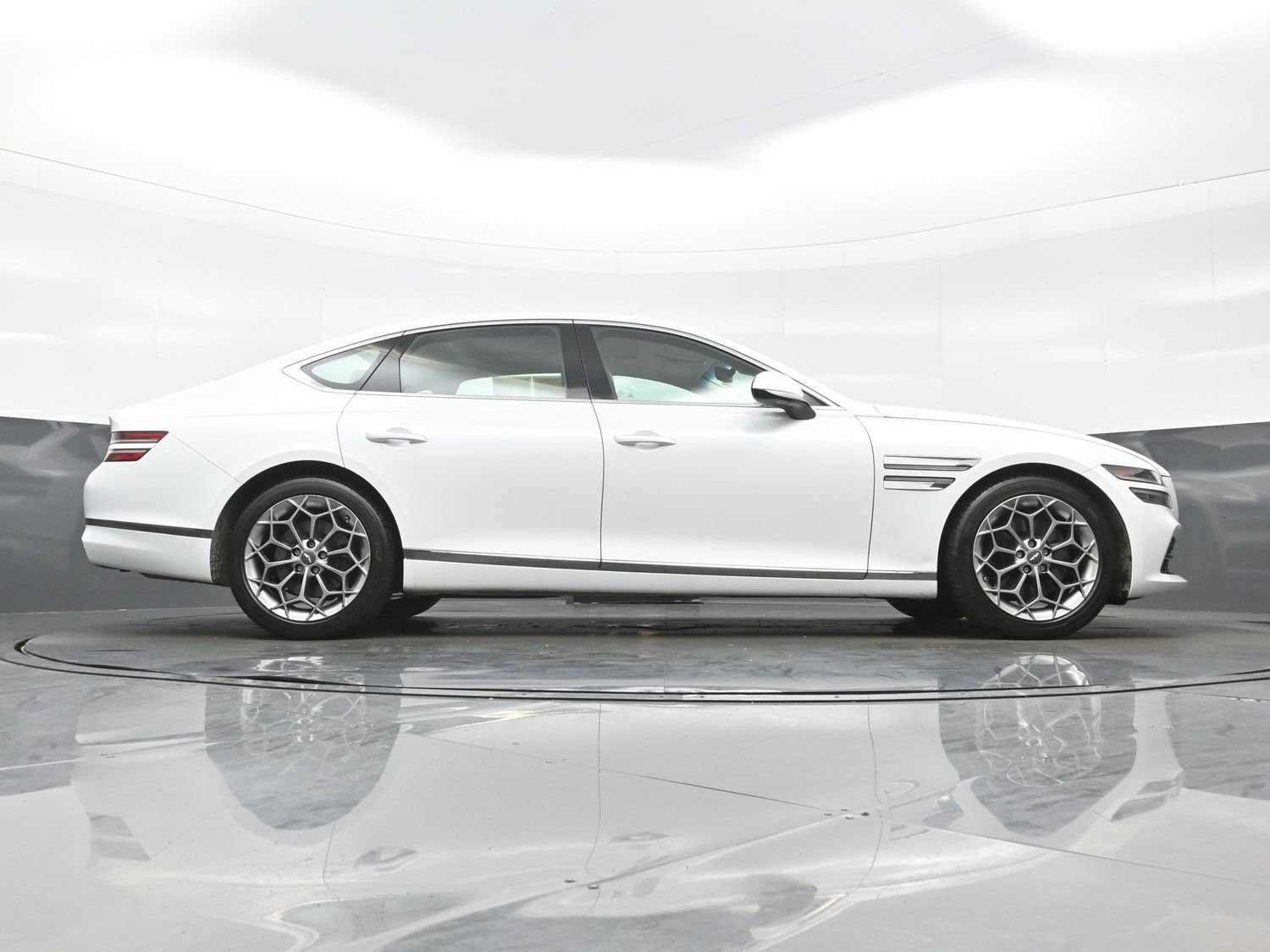 Used 2021 Genesis G80 2.5T w/ Advanced Package AWD/4WD image 34