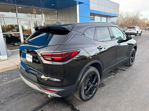 Used 2024 Chevrolet Blazer LT w/ Convenience Package image 7