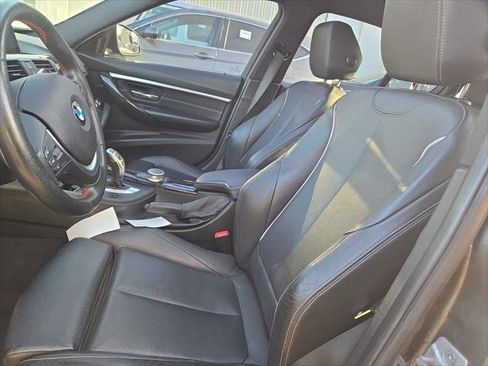 Used 2017 BMW 330i Sedan RWD image 14