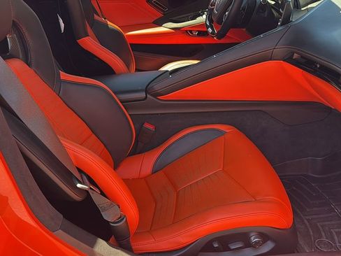 Used 2025 Chevrolet Corvette Z06 w/ Stealth Interior Trim Package RWD image 12